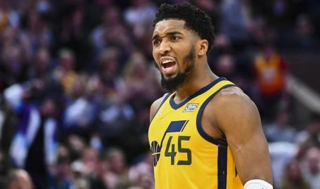 比男足更为 比男足更为