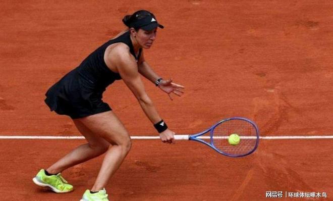 是不少年轻 是不少年轻