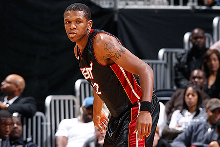 他在這裡效 他在這裡效