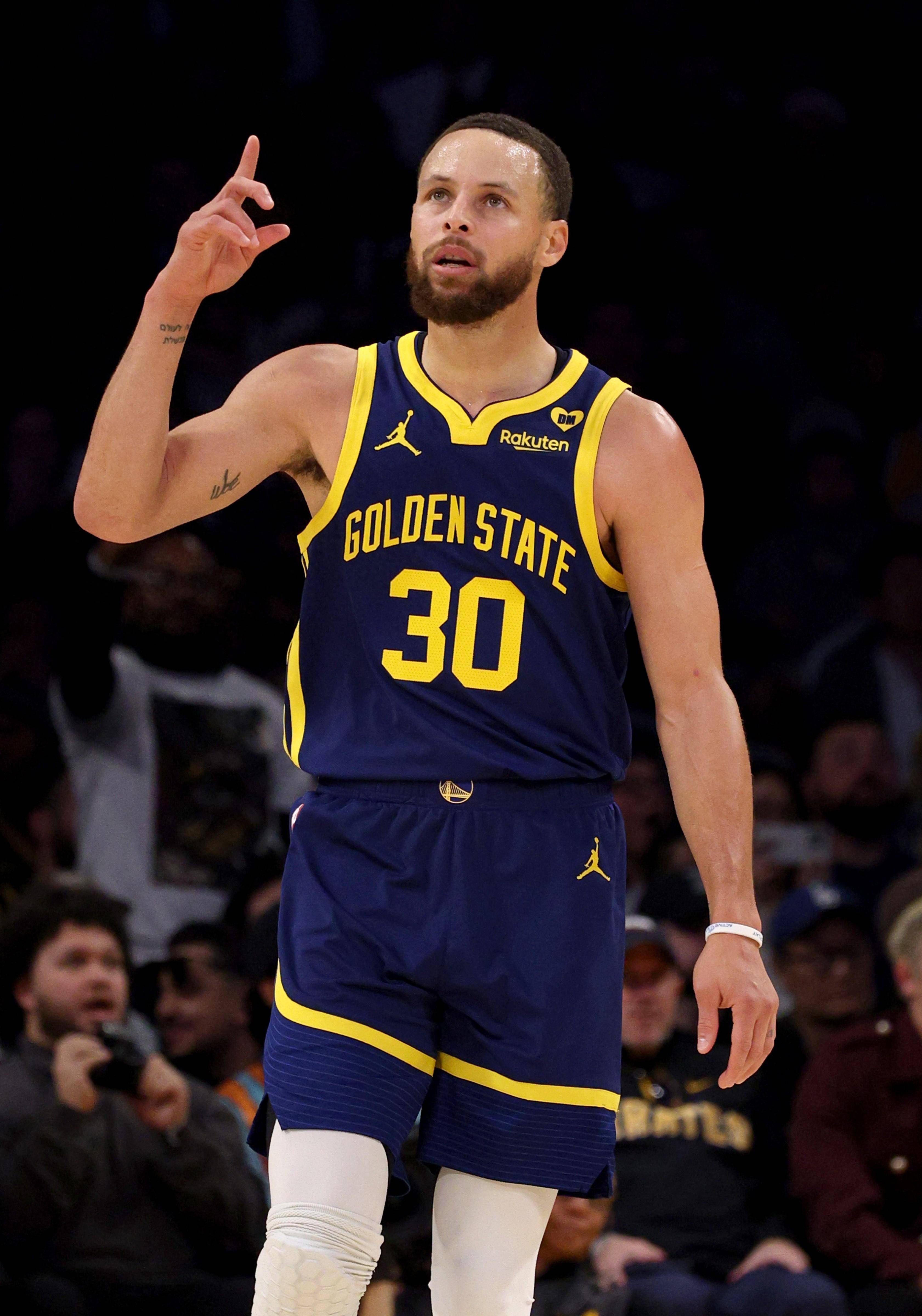 僅體現在球 僅體現在球