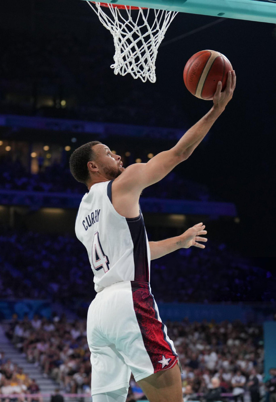 映出他与队 映出他与队