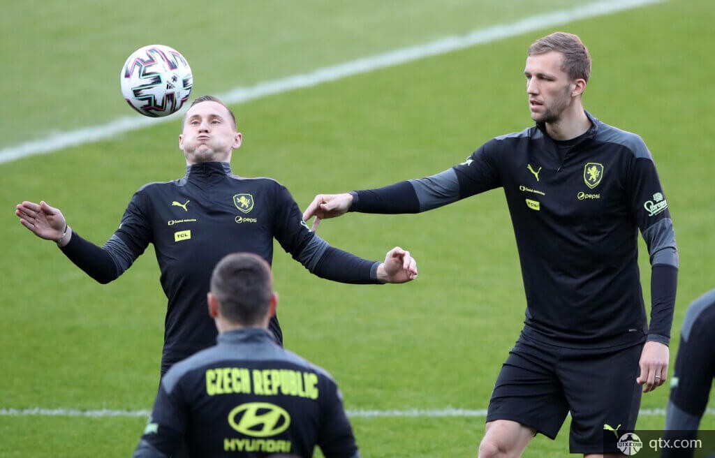 他轻松成为 他轻松成为