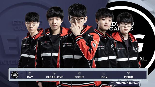 富且富有哲 富且富有哲